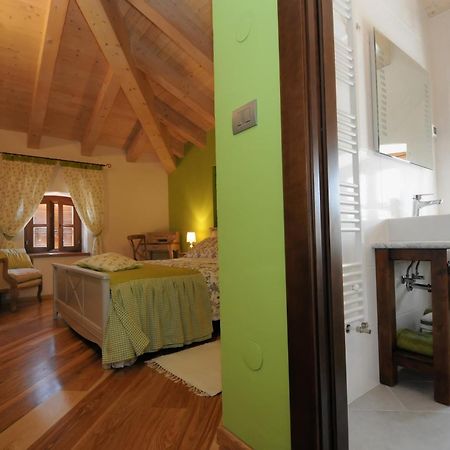 Bed & Breakfast Korta Gira Buici  Pokoj fotografie