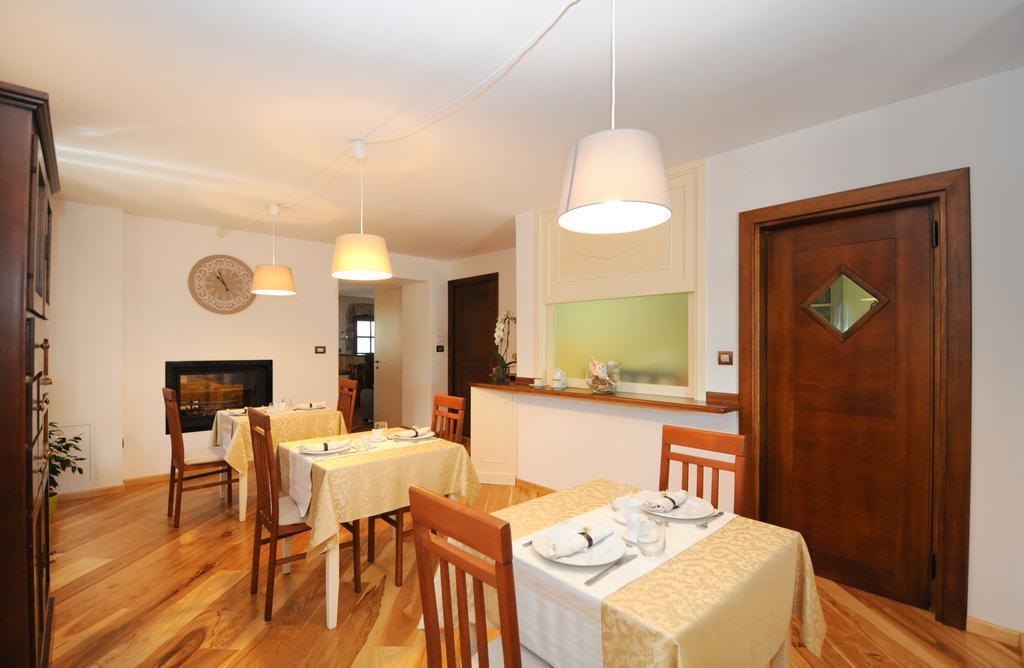 Bed & Breakfast Korta Gira Buici  Exteriér fotografie
