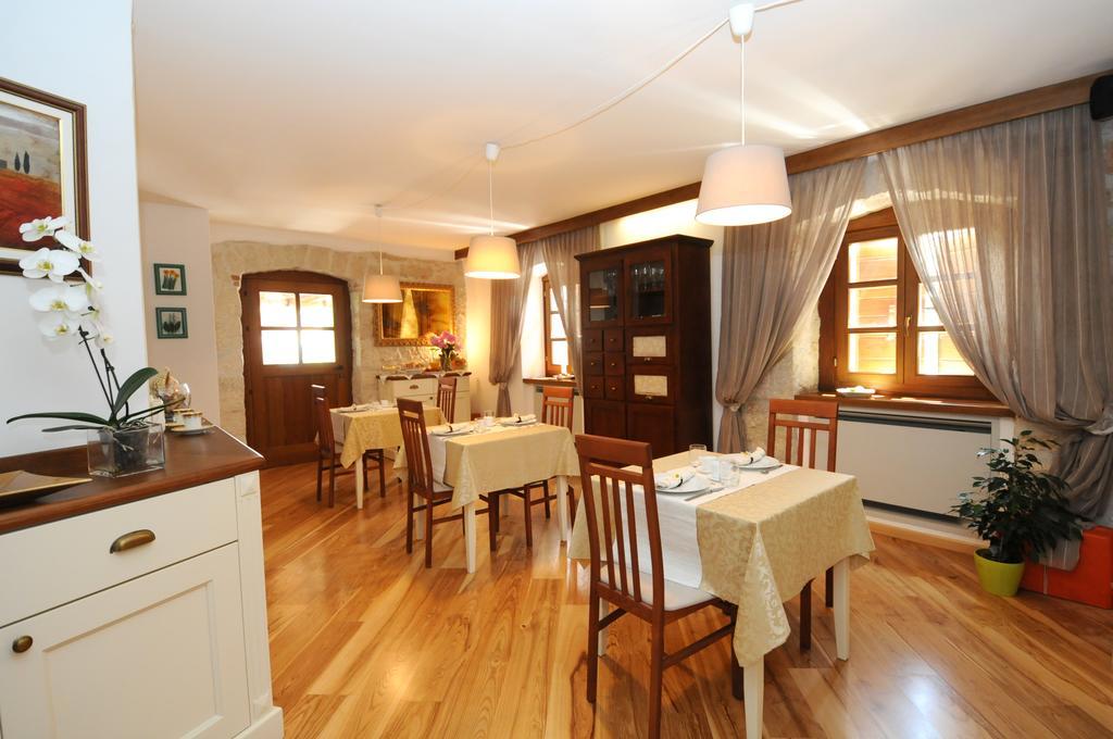 Bed & Breakfast Korta Gira Buici  Exteriér fotografie