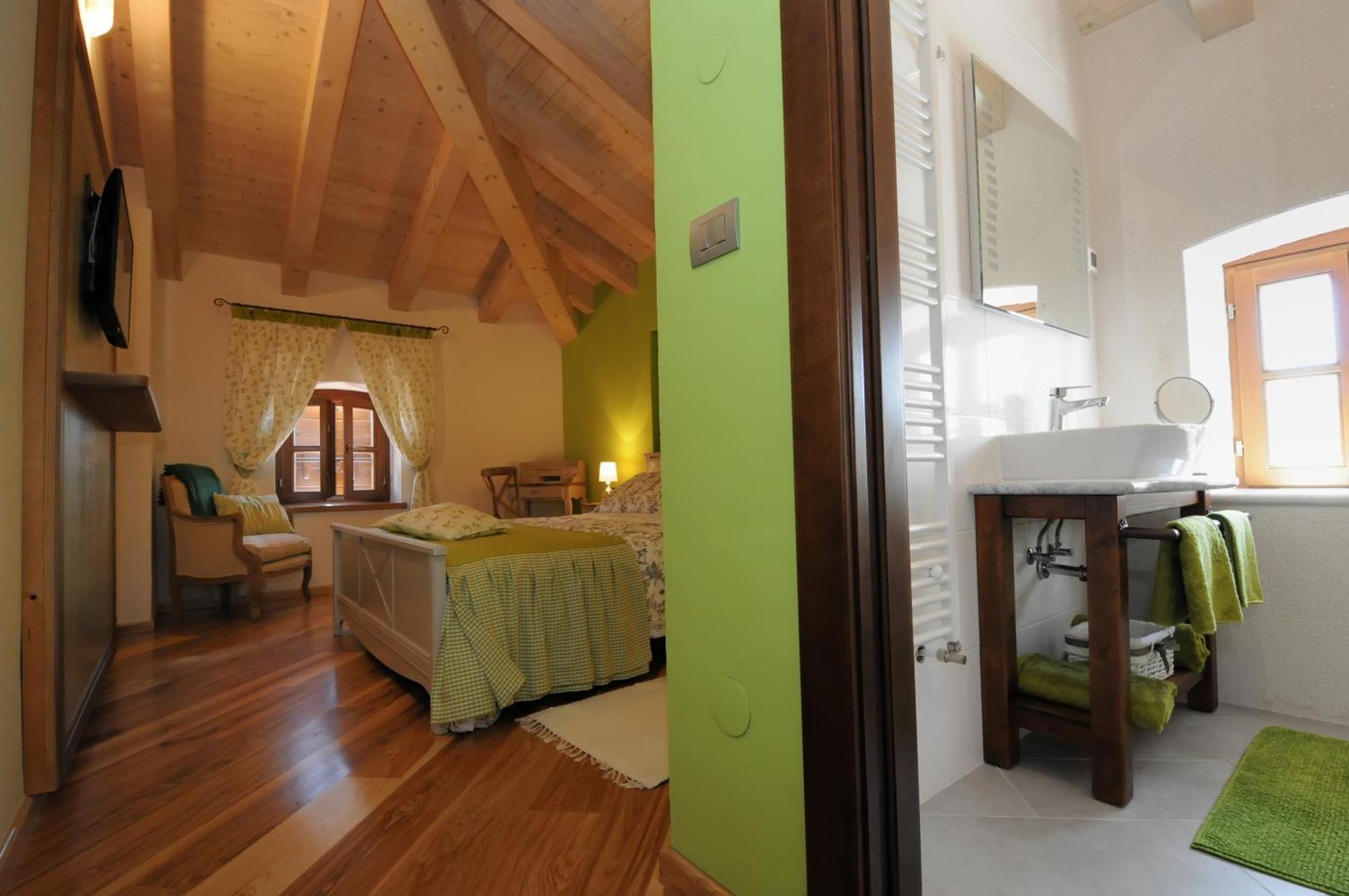 Bed & Breakfast Korta Gira Buici  Pokoj fotografie